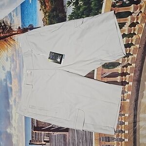 Nike Cargo Shorts Size 12 NWT